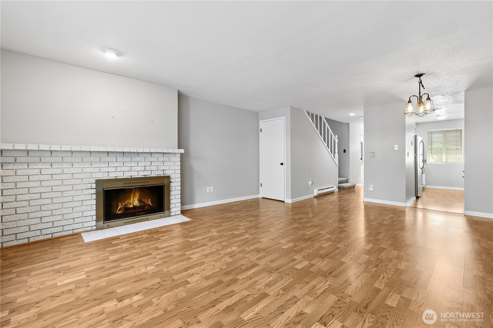 957 12th Street NE 1013