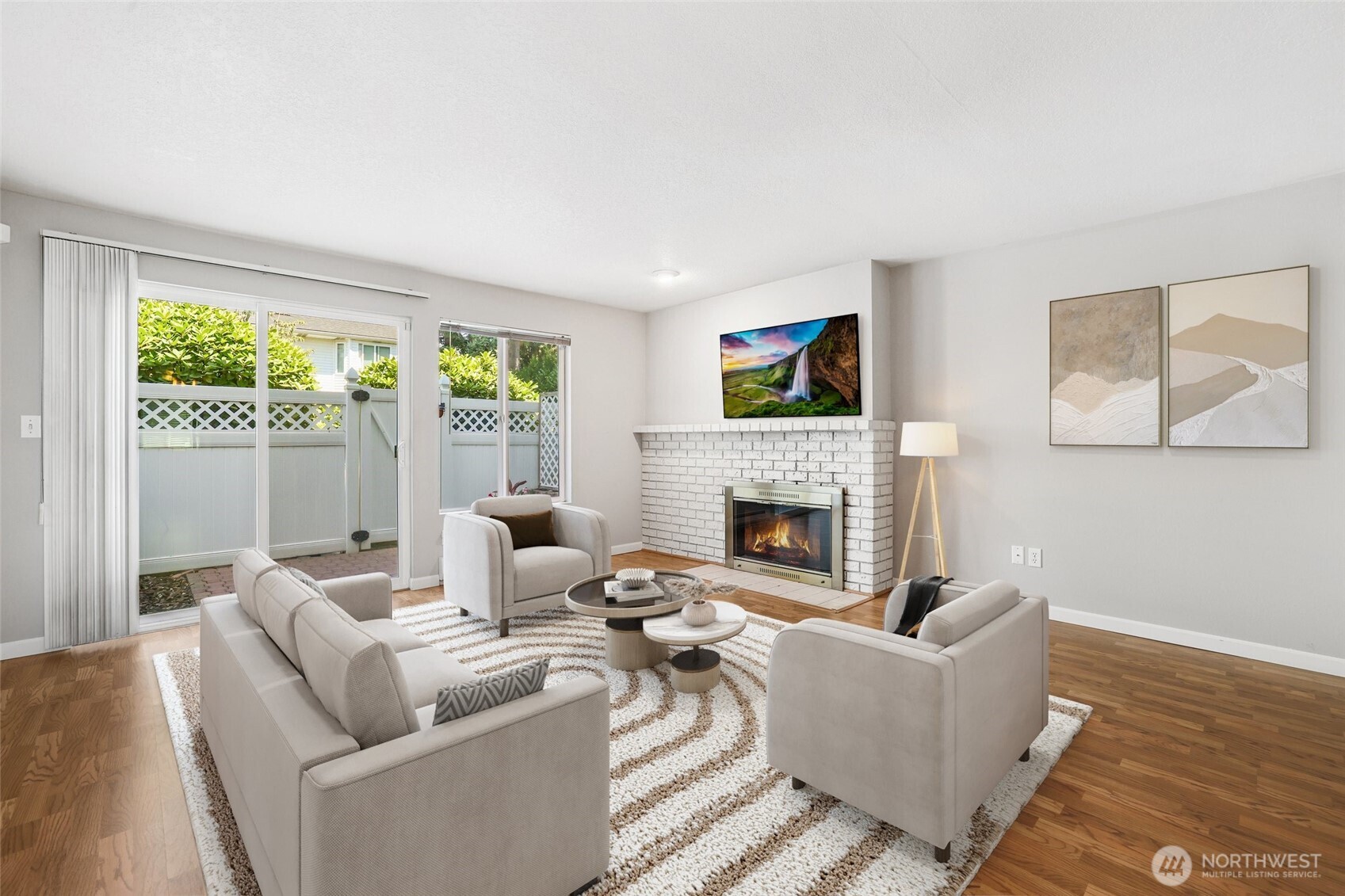 957 12th Street NE 1013