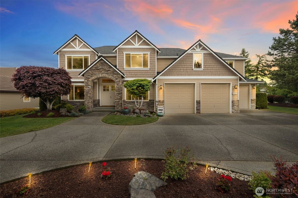 Photo of 33421 135th Place SE, Auburn, WA 98092 (MLS # 2367436)