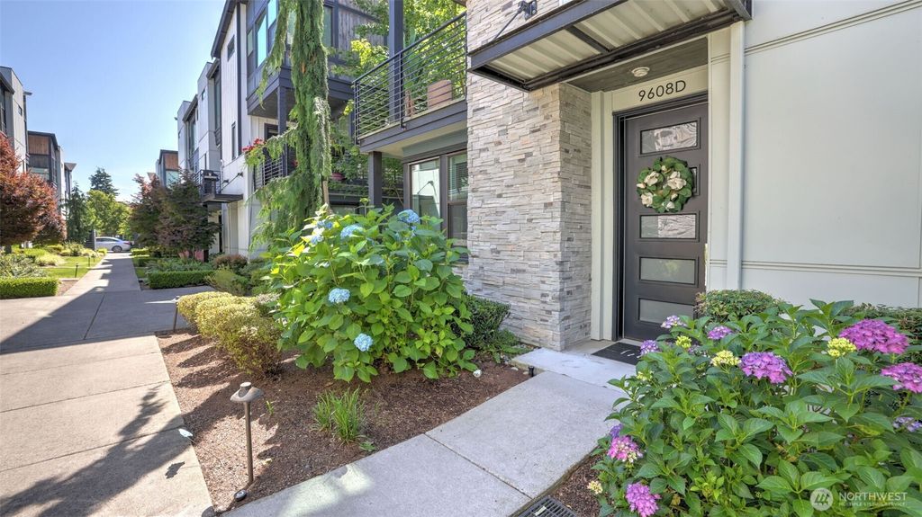 Photo of 9608 NE 182nd Court #D, Bothell, WA 98011 (MLS # 2435664)