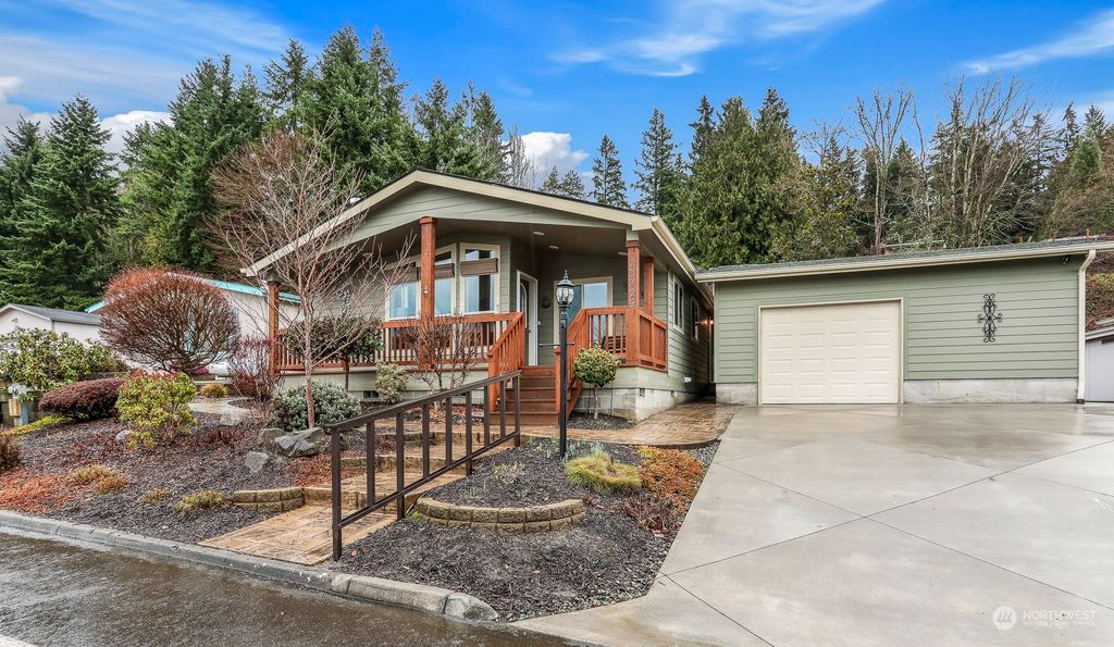 Photo of 23729 7th Place W, Bothell, WA 98021 (MLS # 2196105)