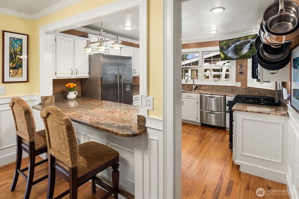 Photo of 17409 113th Avenue NE, Bothell, WA 98011 (MLS # 2481533)