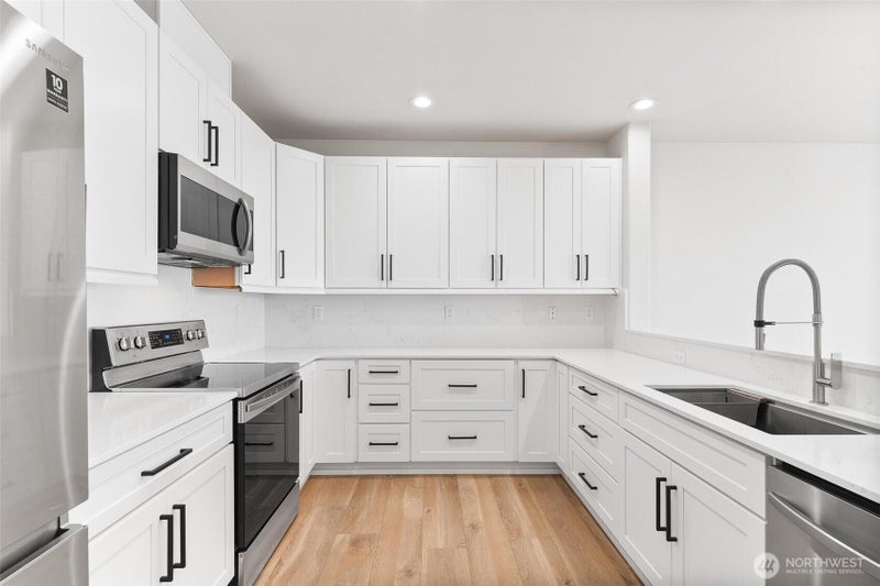 14915 38TH Drive SE F3011