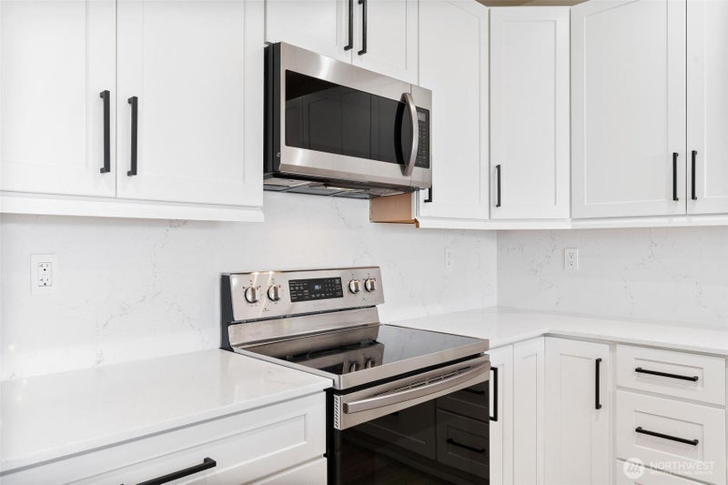 14915 38TH Drive SE F3011