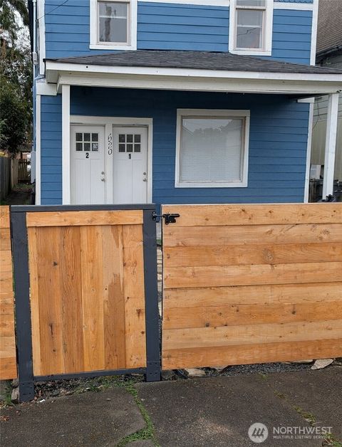 520 9th Street Hoquiam WA 98550