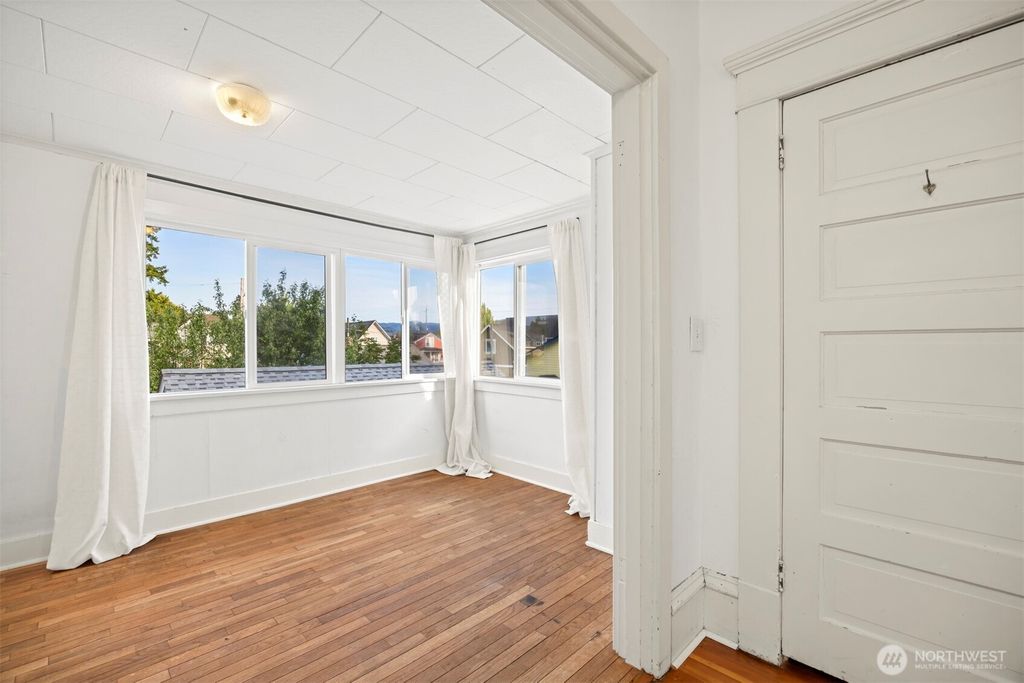 listing image 9367276740387793746