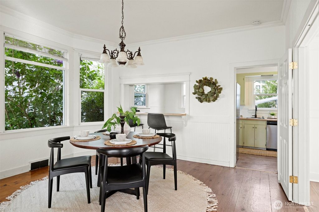listing image 9364472240965480783