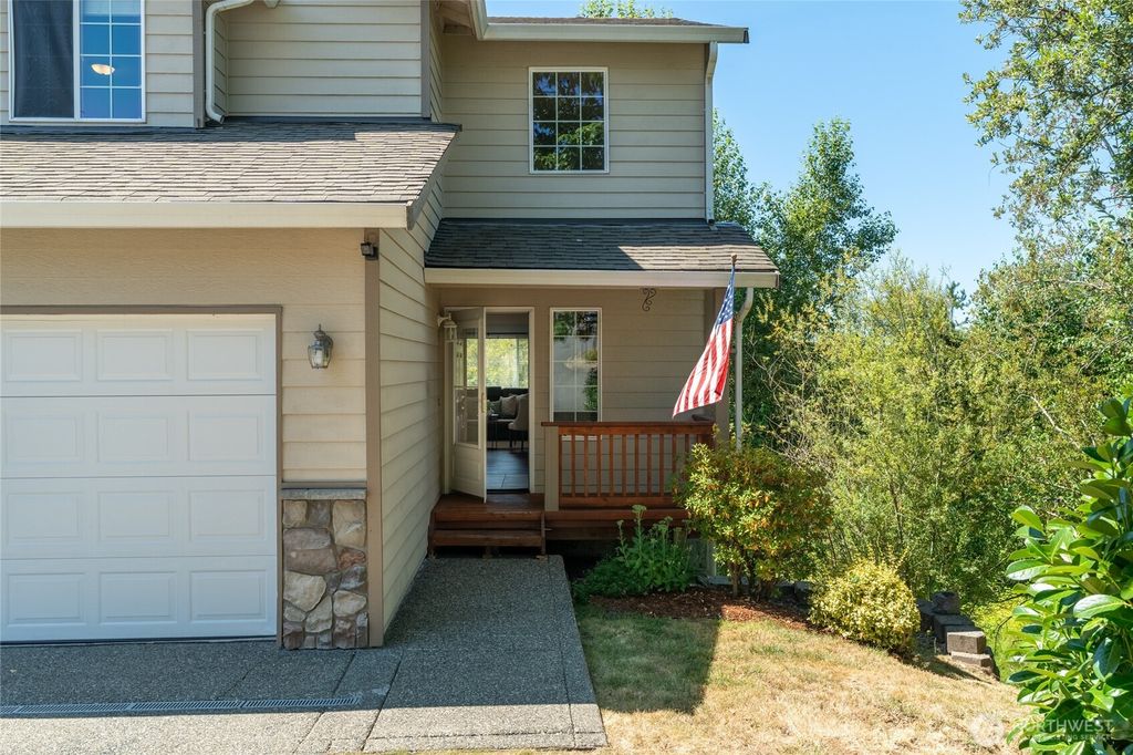 Photo of 3308 69th Avenue NE, Marysville, WA 98270 (MLS # 2414562)