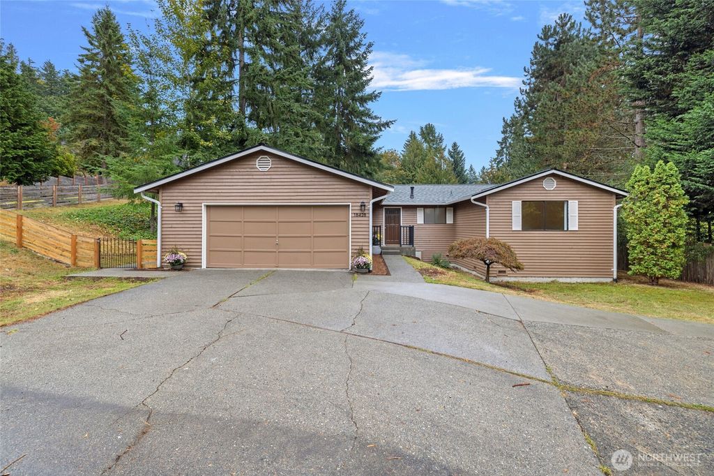 Photo of 18428 146th Avenue NE, Woodinville, WA 98072 (MLS # 2439772)