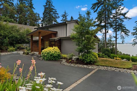Photo of 176 Brick Kiln Road, Fox Island, WA 98333 (MLS # 2556675)