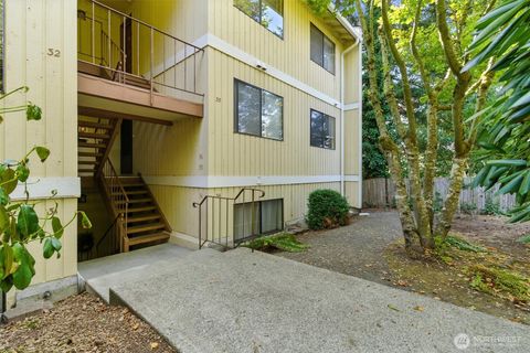 Photo of 26425 Pennsylvania Avenue NE #34, Kingston, WA 98346 (MLS # 2498634)