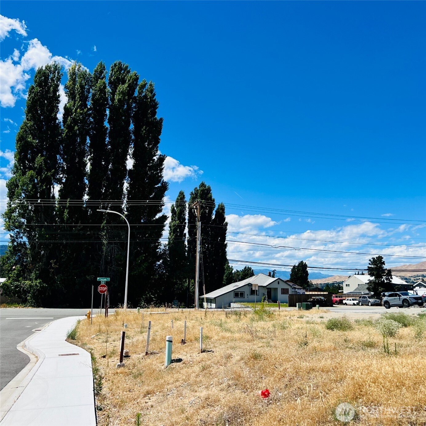 3217 NW Cascade Ave Lot 29