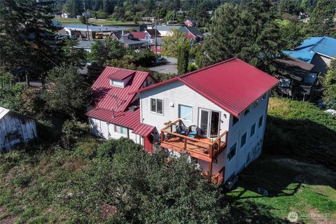 Photo of 530 Jensen Alley Aly, Friday Harbor, WA 98250 (MLS # 2471111)