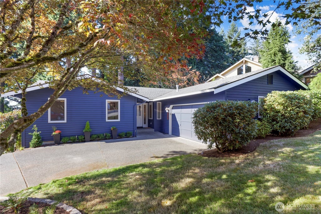 Photo of 17921 151st Way NE, Woodinville, WA 98072 (MLS # 2587578)