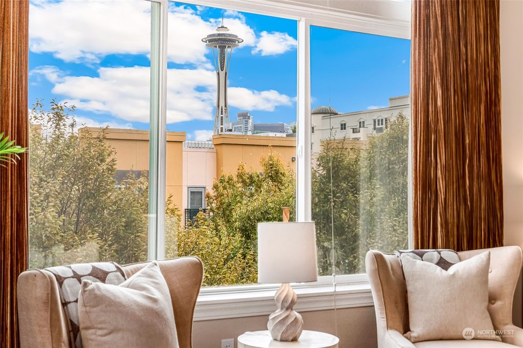 Photo of 515 1st Avenue W #403, Seattle, WA 98119 (MLS # 2200072)