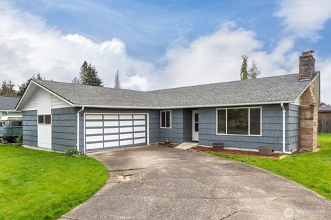 Photo of 2241 Rose Place, Longview, WA 98632 (MLS # 2506176)