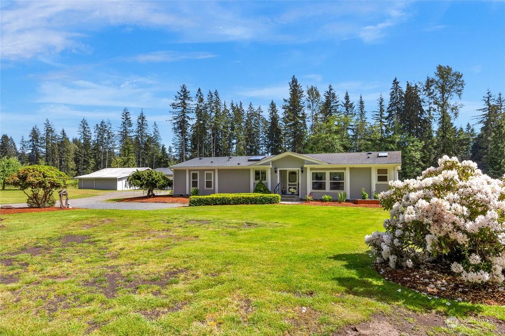 Photo of 23621 127th Avenue NE, Arlington, WA 98223 (MLS # 2247490)