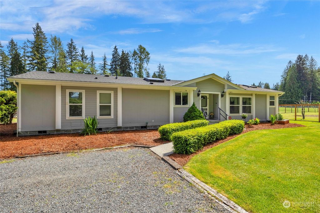 Photo of 23621 127th Avenue NE, Arlington, WA 98223 (MLS # 2247490)