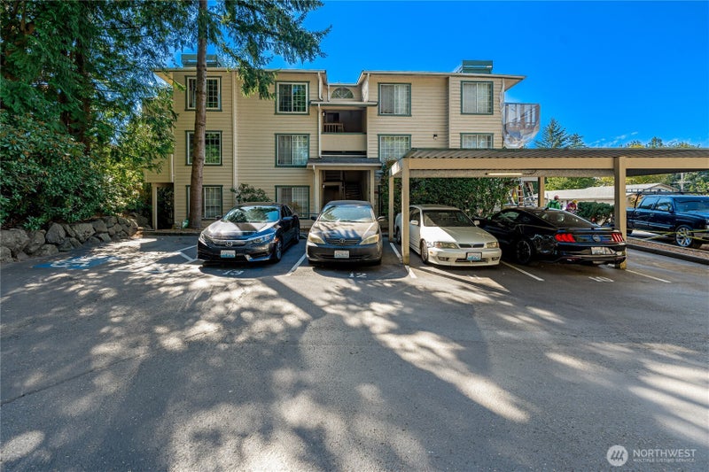 17624 1st Avenue S A302