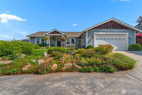 Photo of 109 Cascade Place, Cashmere, WA 98815 (MLS # 2559989)