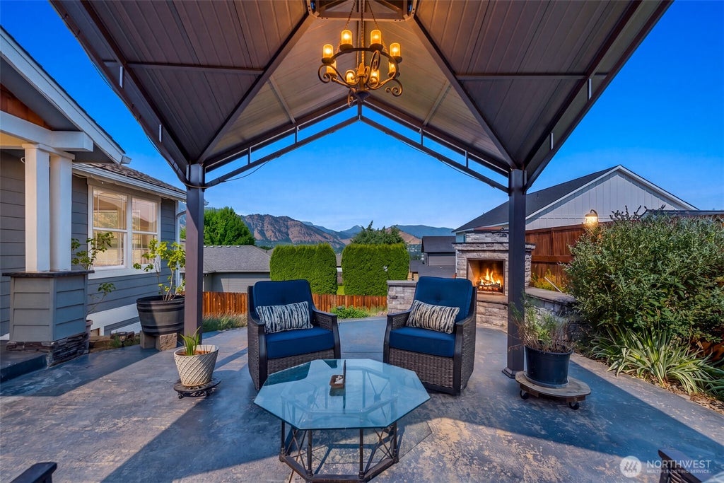Photo of 109 Cascade Place, Cashmere, WA 98815 (MLS # 2559989)