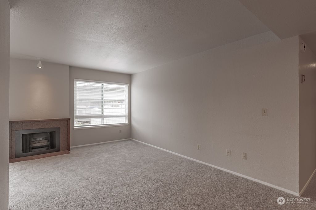 Photo of 11300 1st Avenue NE #220, Seattle, WA 98125 (MLS # 2314565)