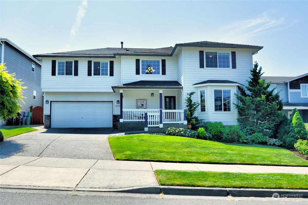 Photo of 6316 36th Street NE, Marysville, WA 98270 (MLS # 2071954)