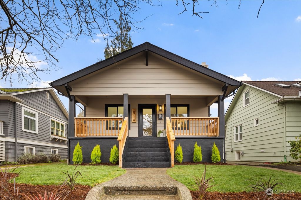 Photo of 6716 Sycamore Avenue NW, Seattle, WA 98117 (MLS # 2314380)