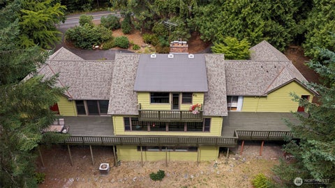 Photo of 25235 SE Mirrormont Drive, Issaquah, WA 98027 (MLS # 2573483)
