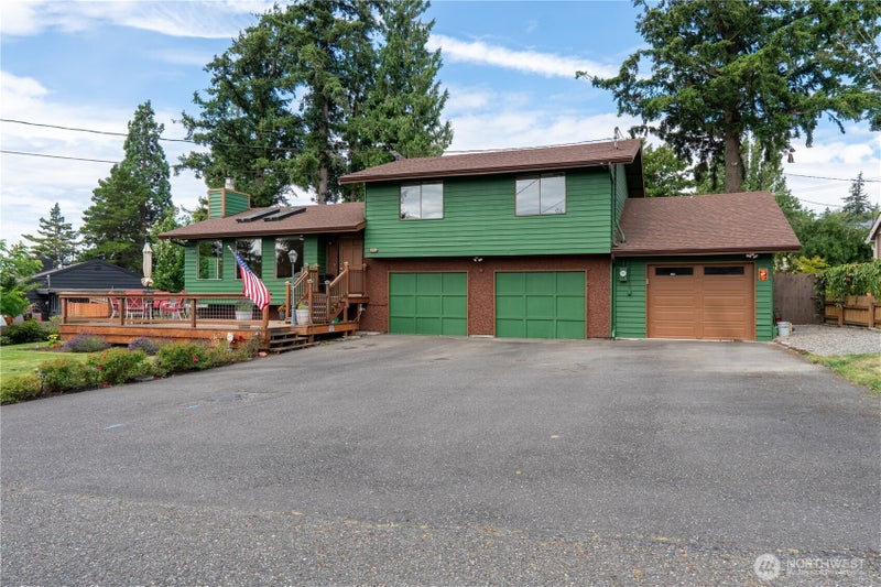 727 Poplar Drive