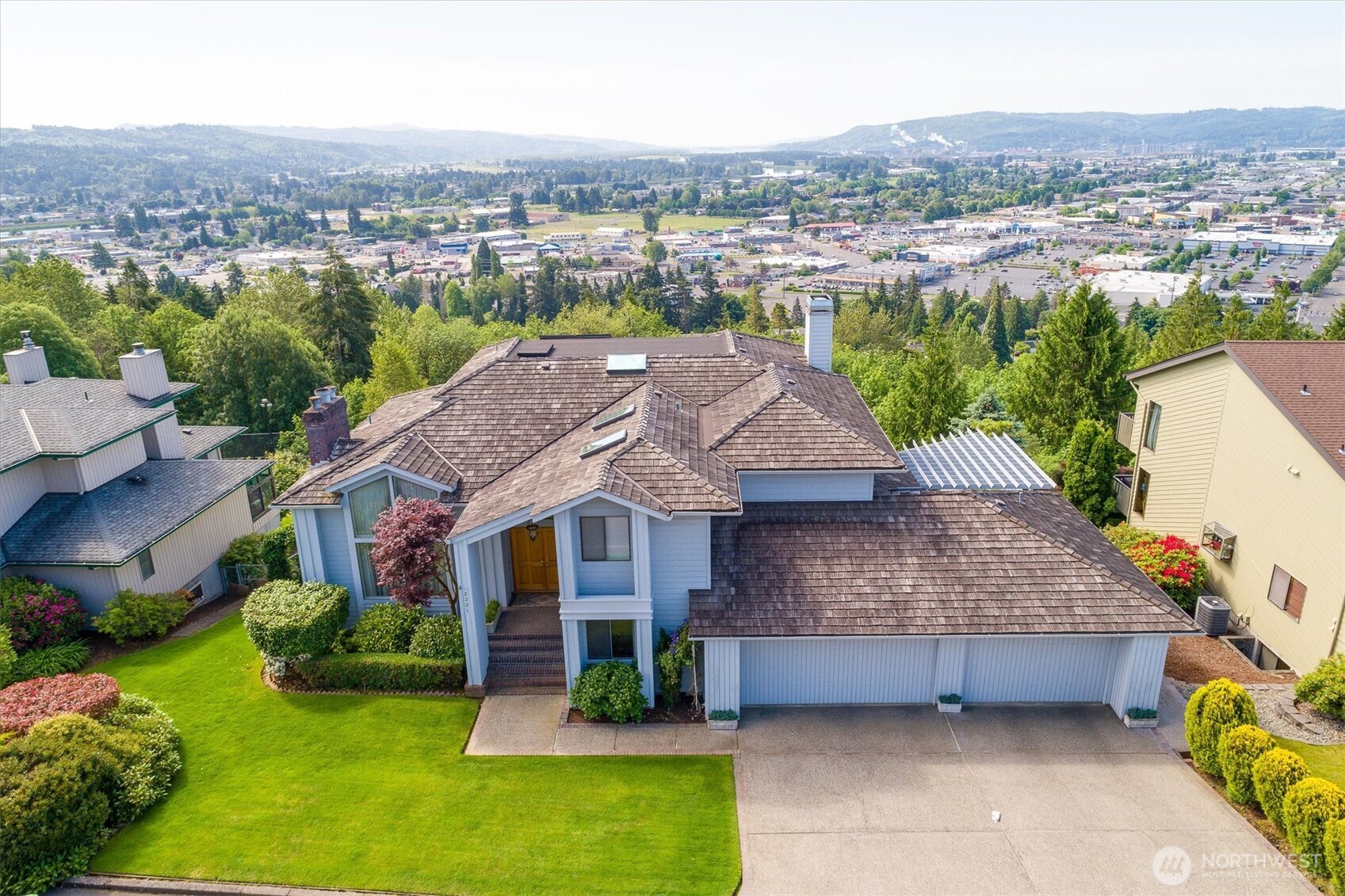 2321 Trillium Heights