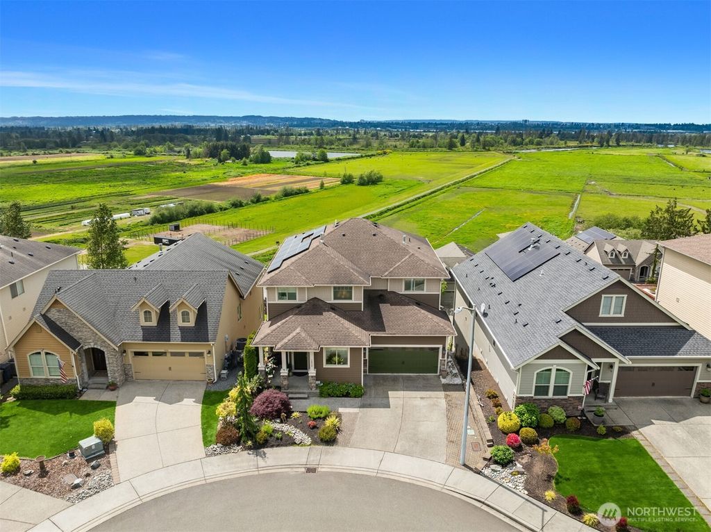 Photo of 1032 76TH AVENUE Ave NE, Lake Stevens, WA 98258 (MLS # 2392828)