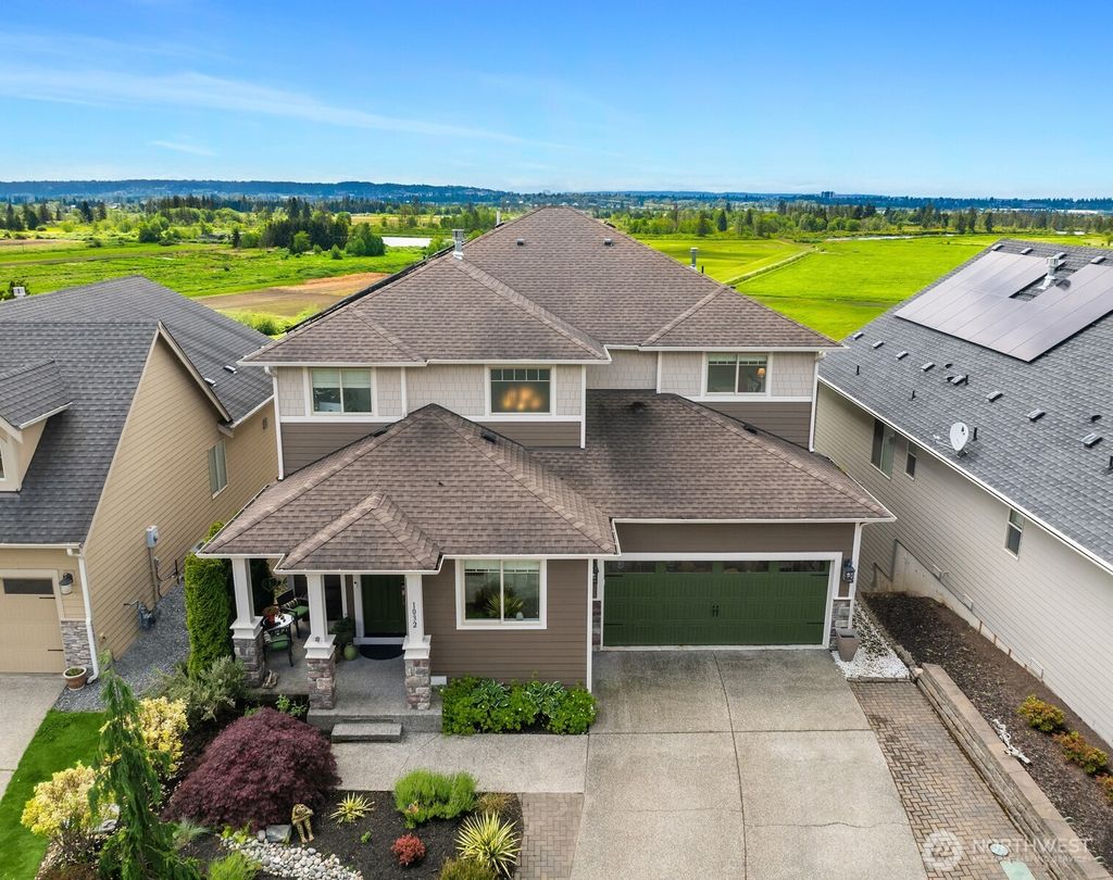 Photo of 1032 76TH AVENUE Ave NE, Lake Stevens, WA 98258 (MLS # 2392828)
