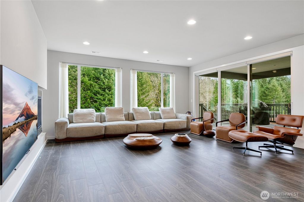 Photo of 8568 121st Place SE, Newcastle, WA 98056 (MLS # 2347802)