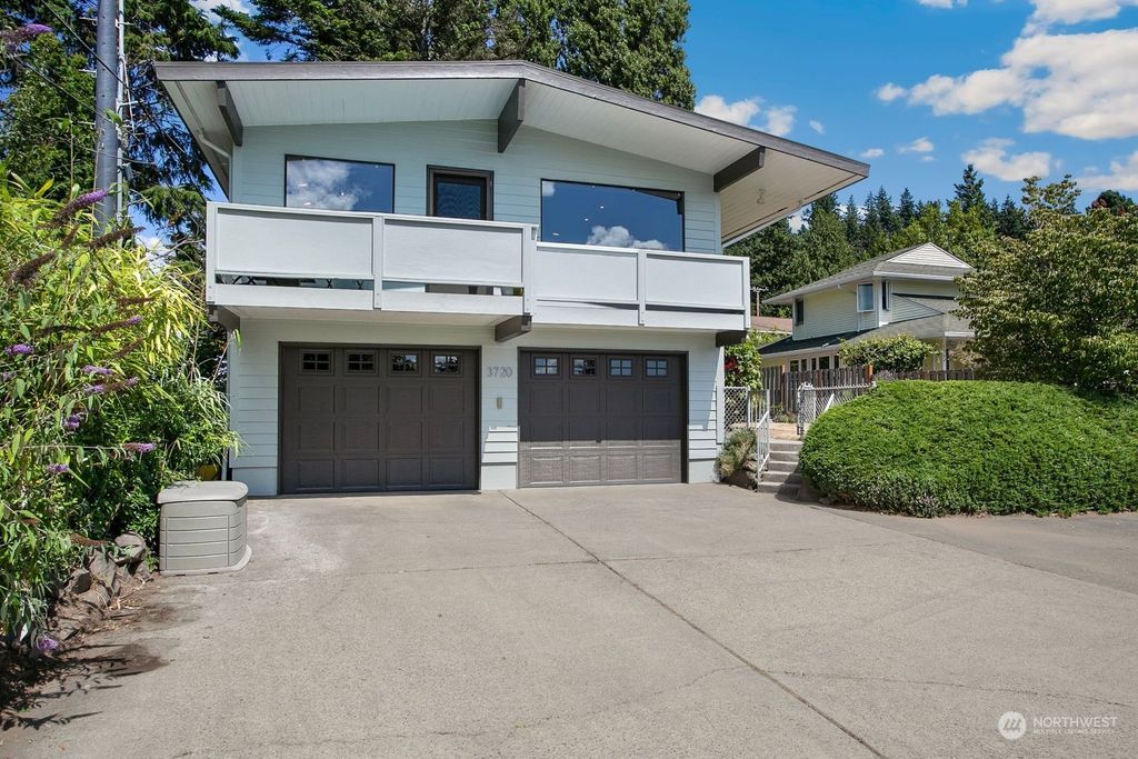 Photo of 3720 SW 170th Street, Burien, WA 98166 (MLS # 2142583)