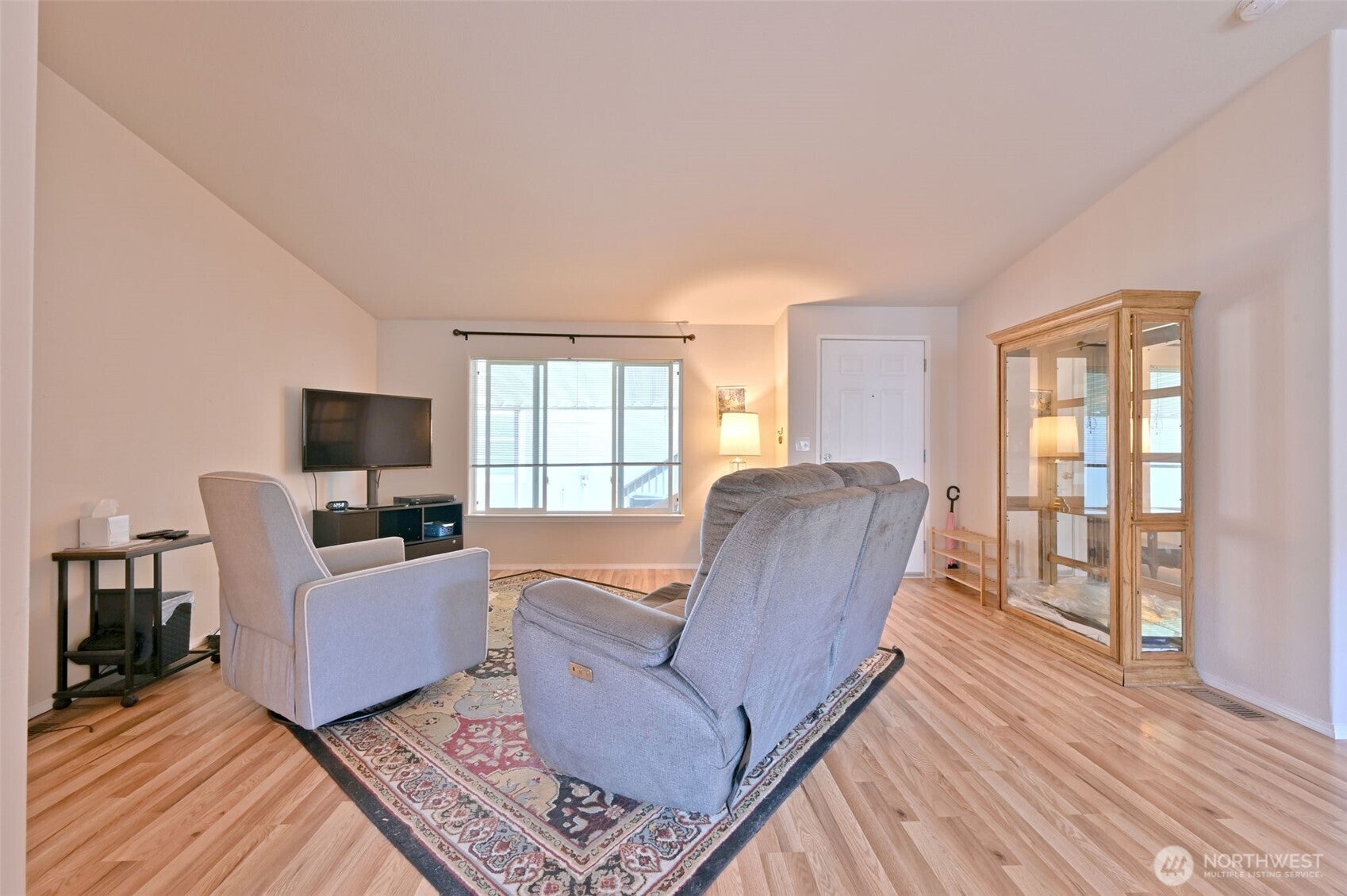 2012 94th Street Ct E