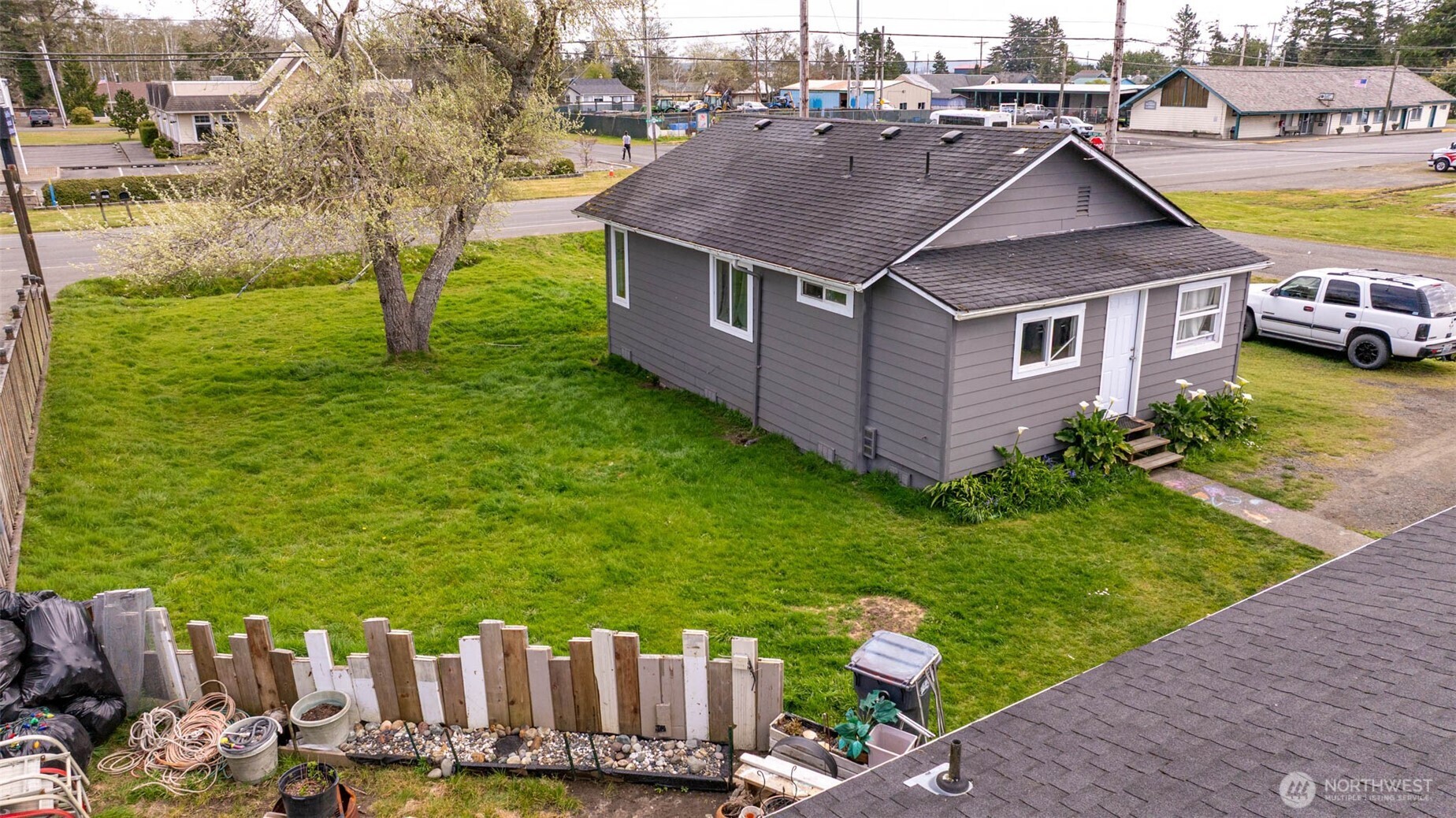 605 N Montesano Street