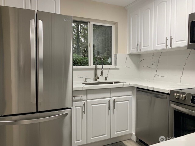 14435 NE 40 Street B101