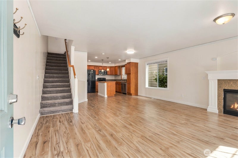 906 116th Place SE 3