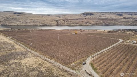 Photo of 0 Jack Wells Road, Bridgeport, WA 98813 (MLS # 2349687)