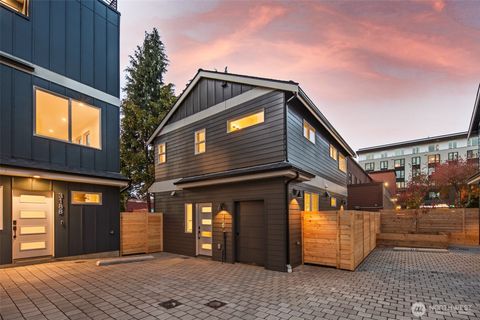 Photo of 316 N 84th Street, Seattle, WA 98103 (MLS # 2472304)