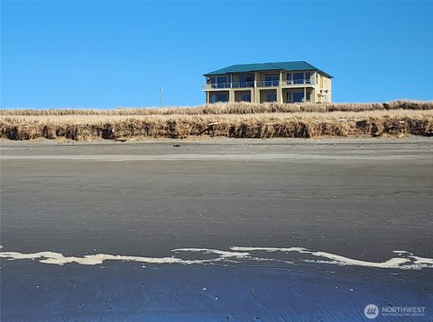1355 Ocean Shores Boulevard SW A Ocean Shores WA 98569