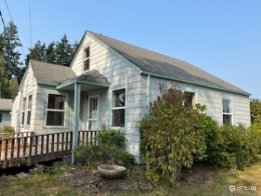Photo of 6612 Cady Place, Everett, WA 98203 (MLS # 2013251)