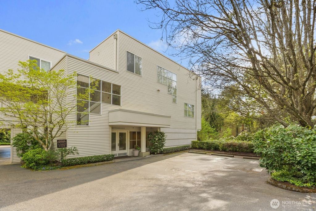 Photo of 10237 SE 3rd Street #5, Bellevue, WA 98004 (MLS # 2510389)