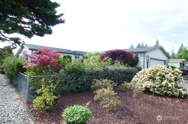 716 Dennis Street SE 48