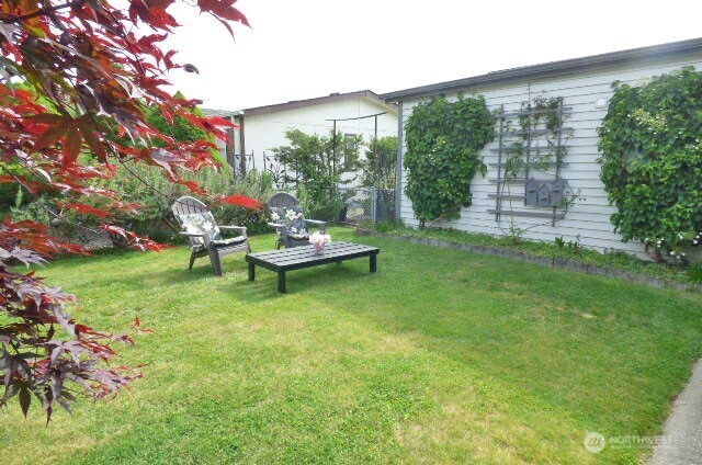 716 Dennis Street SE 48