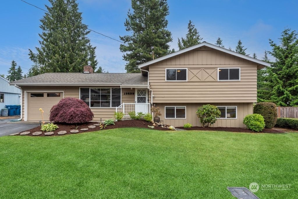 Photo of 18629 79th Place W, Edmonds, WA 98026 (MLS # 2072881)