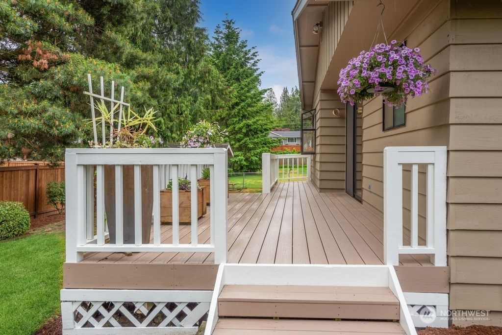 Photo of 18629 79th Place W, Edmonds, WA 98026 (MLS # 2072881)