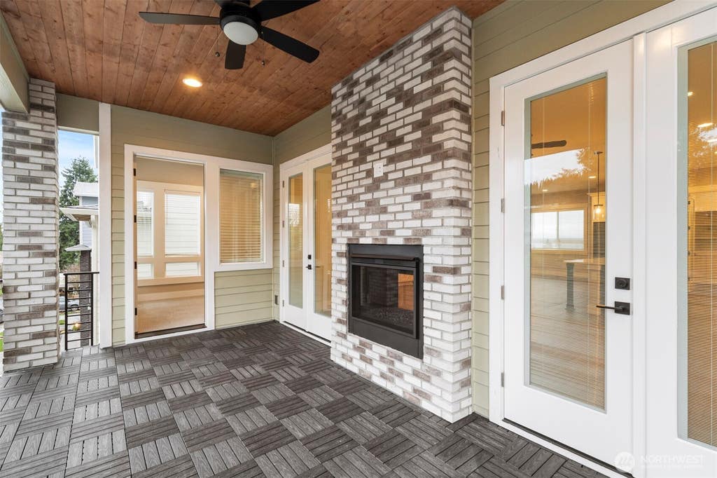 Photo of 13045 75th Place S, Seattle, WA 98178 (MLS # 2533567)