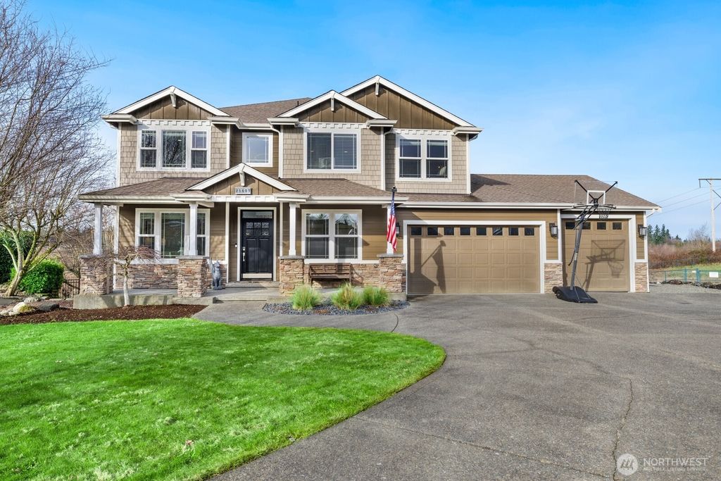 Photo of 21603 31st Street E, Lake Tapps, WA 98391 (MLS # 2476080)